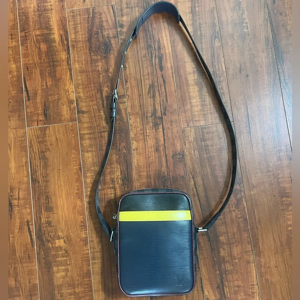 Louis Vuitton Danube PM Slim Bag